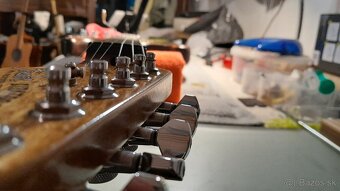 Handcrafted Stratocaster - 9