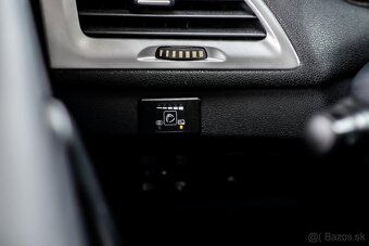 RENAULT MEGANE 3 1,6 benzin/plyn - 9