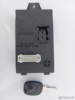 riadiaca jednotka centralu s kľúčom Renault Thália rok 2011 - 9