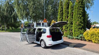 Volkswagen Touran 1.2 TSI BMT Comfortline - 9