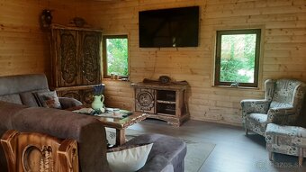 Drevená skriňa Poľovnicke motivy 180×220cm - 9