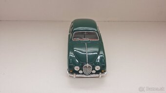 1:18 JAGUAR MARK II - 9