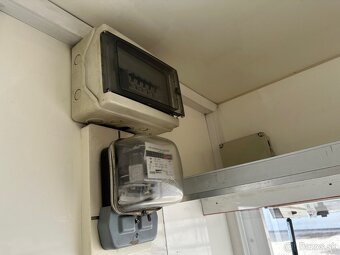 Polcam pojazdná predajňa 2004 VIN 022 - 9