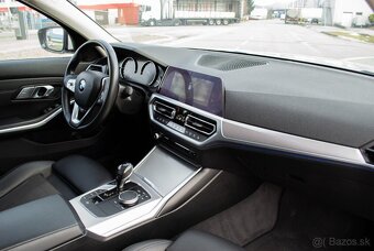 BMW Rad 3 Touring 318d A/T - 9