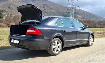 Predám Škoda Superb 1.8T 4x4 sedan - 9