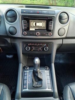 Volkswagen Amarok 2.0 TDI 4X4 HIGHLINE UKÁŽKOVÝ STAV - 9