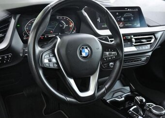 BMW Řada 2 218d ČR 1.MAJ 110 kw - 9