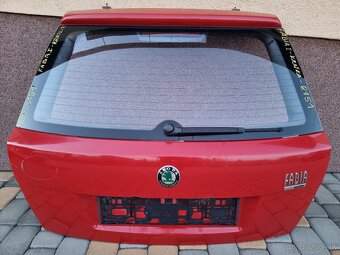 ŠKODA FABIA 1 predný nárazník červenej farby - 9
