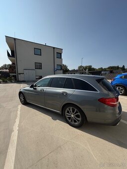 Mercedes Benz c 300 hybrid - 9