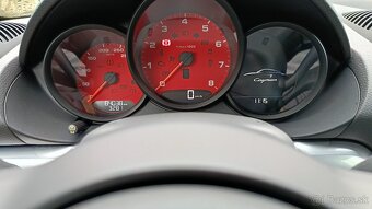 Porsche 718 Cayman - 9