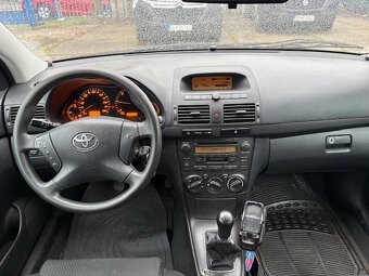 Toyota Avensis Combi wagon 2.0 D-4D Sol Terra - 9