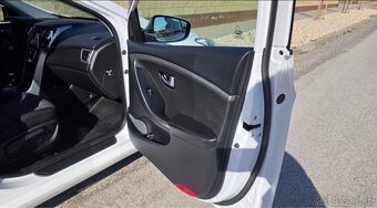 Hyundai i30 combi - 9