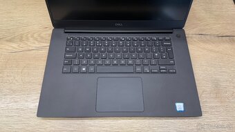 Dell Precision 5540 - 9
