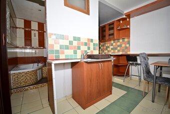 Na predaj 3izb byt s balkónom - 9