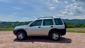 LAND ROVER FREELANDER S 4x4 2.0 Td4 Experience A/T 2003 - 9
