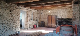 na predaj starší rodinný dom v závade pod Čiernym vrchom - 9
