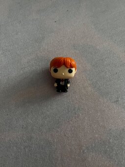 Zberateľské kartičky a samolepky - 9