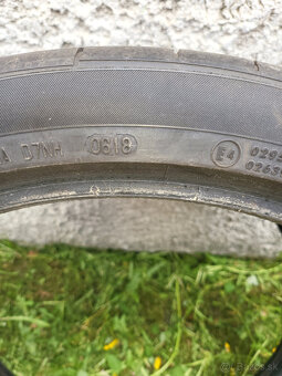 315/30 R22, 275/35 R22 - 9