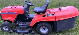 Husqvarna traktorova kosacka - 9