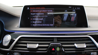 BMW M760Li xDrive Limousine, jediný "rukavičkový" majiteľ - 9