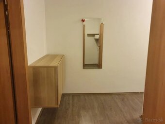 2 IZBOVÝ BYT TRENČÍN NA PRENÁJOM, SIHOŤ - 9
