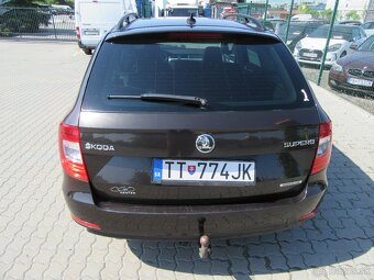 Škoda Superb Combi 1.6 TDI - 9