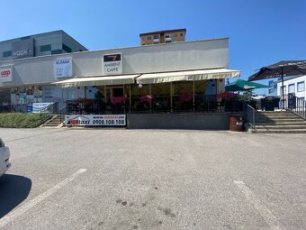 Odstúpim plne zariadenú prevádzku kaviarne - 9