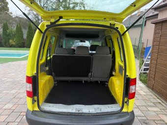 Predám VW Caddy 1.9TDi 265 000km - 9