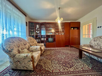 Predám 5-izb.VIDIECKY dom s GARÁŽOU,let.kuchyňou,na 2041m2m - 9