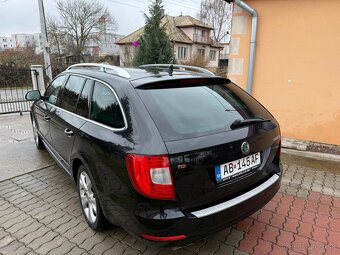 Škoda Superb Combi 2 2.0TDI DSG CR Elegance FULL VYBAVA - 9