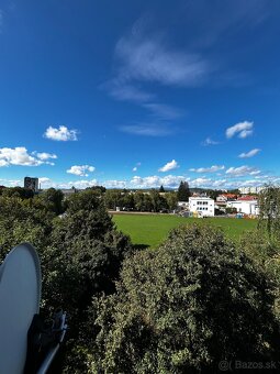 Ponúkam na prenájom byt - 9