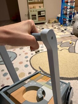 Little dutch vozík s kockami - 9