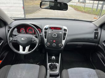 Kia Ceed 1.6 benzín, 91kW, MT/6, rok:02.2012. - 9