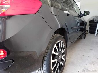 Predám Renault Clio grandtour 1,2 55kw 75PS - 9