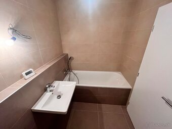 2-izbový byt s pocitom rodinného domu - 9