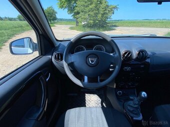 Dacia Duster 1.5 dCi 81kW 4x4 klima 1.maj.,nové ČR, serviska - 9