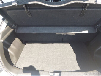Suzuki Baleno 1,2i 90Ps 2016 - 9
