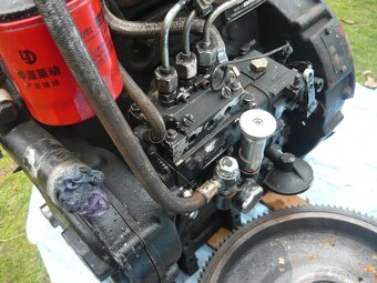 ČÍNSKÝ MOTOR LAIDONG - 3 válec - 9