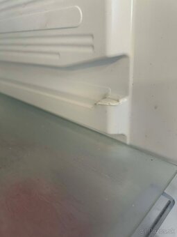 Chladnička Samsung čierna 353l - 9