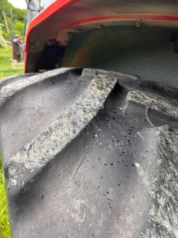 Traktor Massey Ferguson MF 4235-4LP - 9