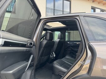Porsche Cayenne 3.0TDi 180kw 4x4 - 9