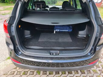 Hyundai ix35 4WD 2.0 benzin 4x4 M5 - 9