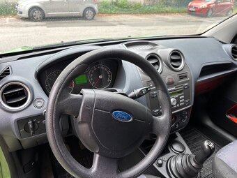 Ford Fiesta 1,4 benzín - 9