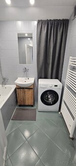 Vymenim 3i byt na Vajanskeho za 1i (PN), pripadne 2i. - 9