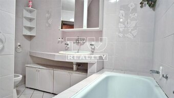 Rodinný dom vhodný na relaxáciu či prenájom - 9