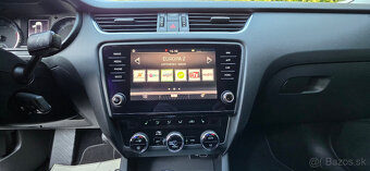 Škoda Octavia 2.0 140kW automat - 9