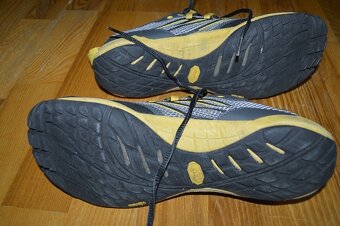 predam turisticke topanky MERRELL - 9