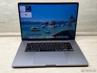 MacBook Pro 16" (2019) Intel Core i9, 32 GB RAM 1 TB SSD - 9