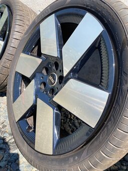 Originálne alu disky E 8J x 20" ЕТ46, PCD 5x112 IS46 5A269 - 9