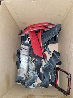 Náhradné diely na  volkswagen golf mk2 - 9